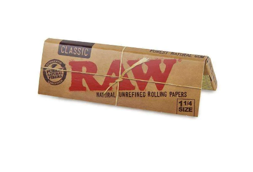 RAW CLASSIC 1 1/4 SIZE 24 PACKS PER BOX